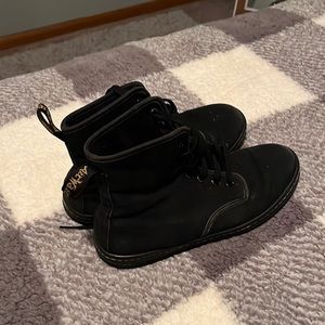 doc martin black cloth boots